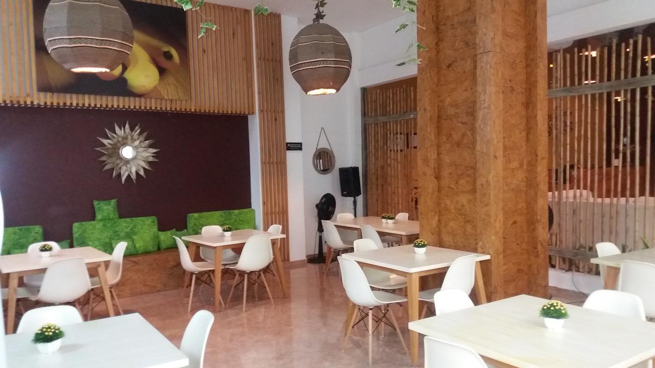 Turbo Hotel Plaza Manfortt المظهر الخارجي الصورة